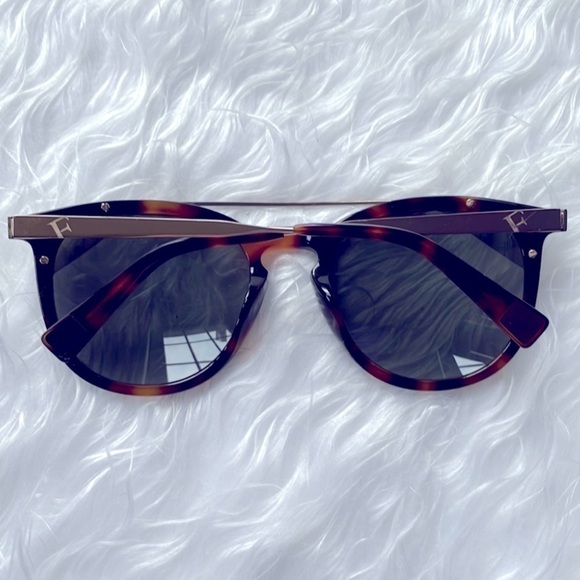 Furla Brown Tortoise Shiny Frame Gold Tone Accent Havana Smoke Lens Sunglasses main image 16